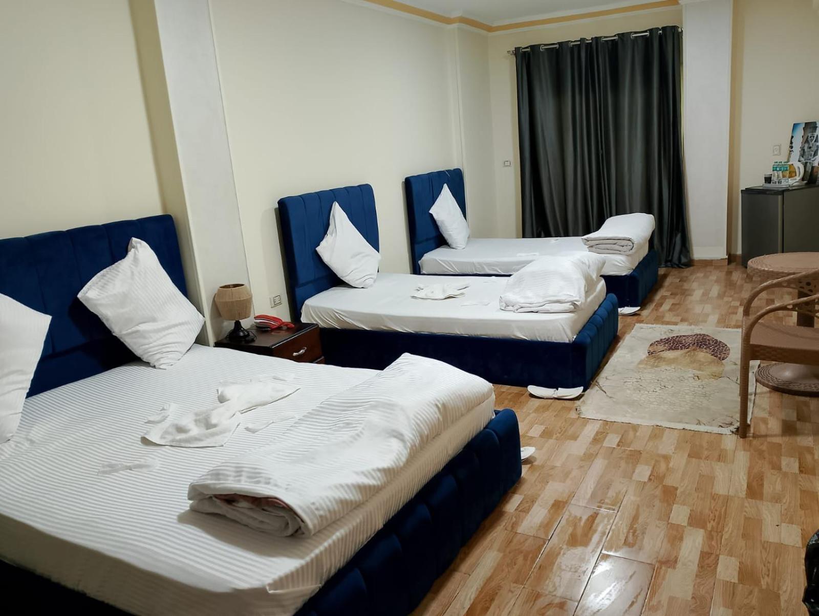 Pyramid Stars Inn Nazlet el-Sisi Ngoại thất bức ảnh